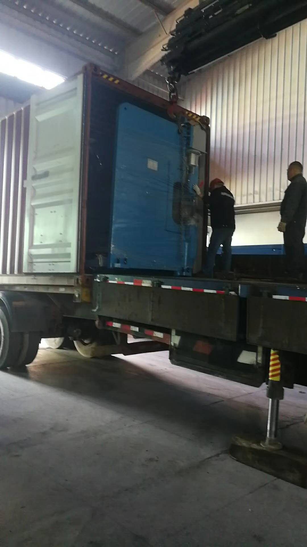 國輝刨槽機折彎機即將發往卡塔爾